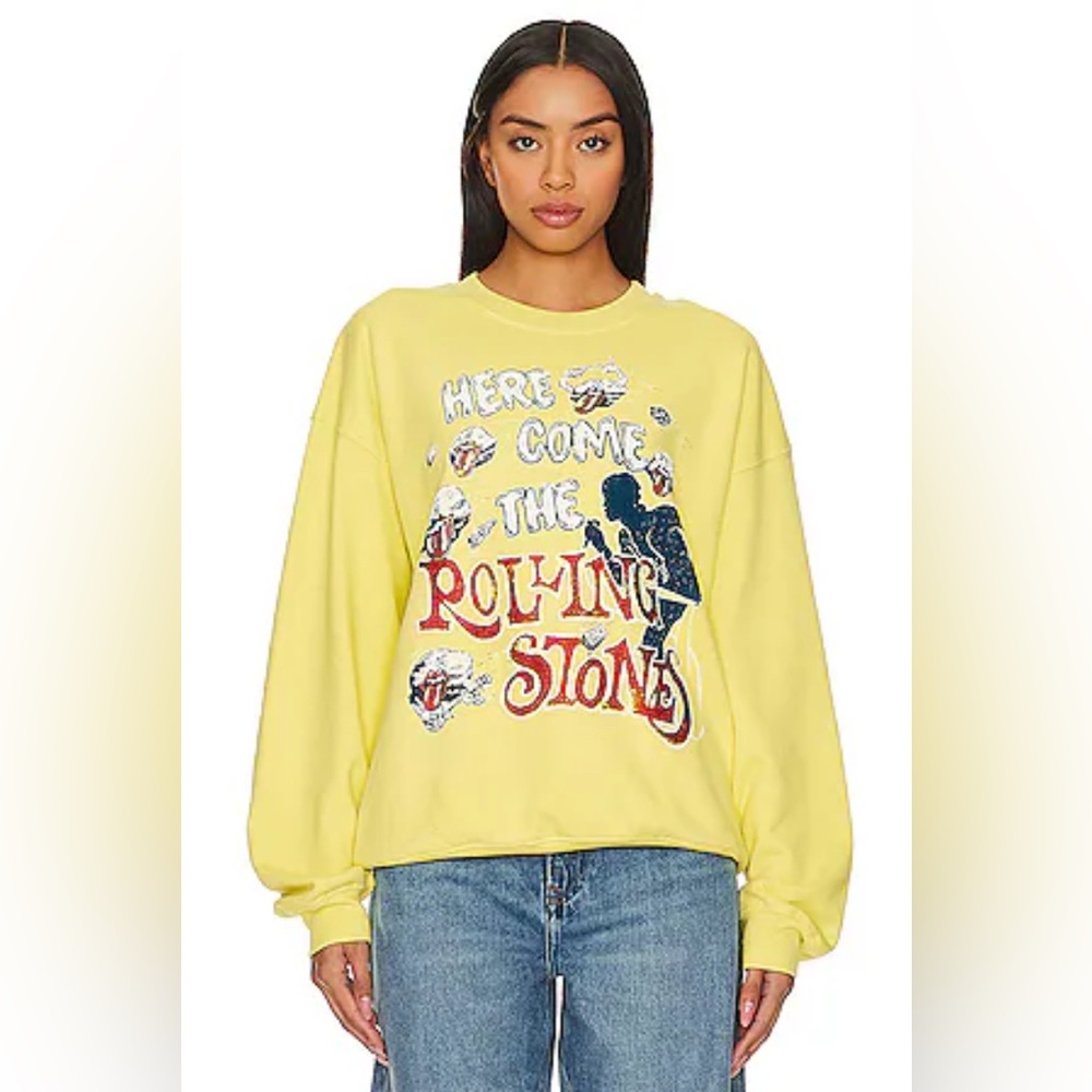 Daydreamer Rolling Stones Here Comes The Stones Crew in Yellow Cream